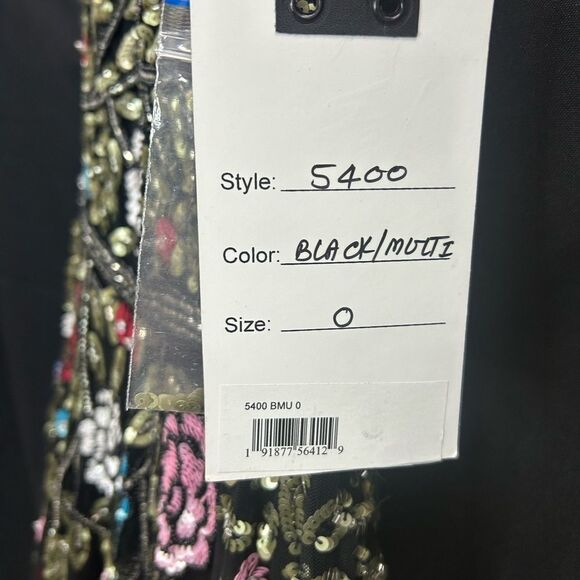 Mac Duggal 5400 NWT Black/Multi EMBELLISHED FLORAL SEQUINED GOWN - Picture 7 of 10